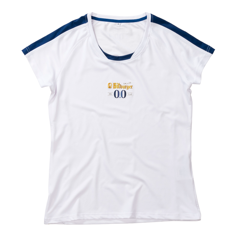 Weißes Sportshirt mit dunkelblauen Rändern als Kragen und Ärmeln sowie Bitburger 0,0 Logo